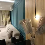 Aia & Apartment *