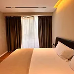 Aia & * Tirana