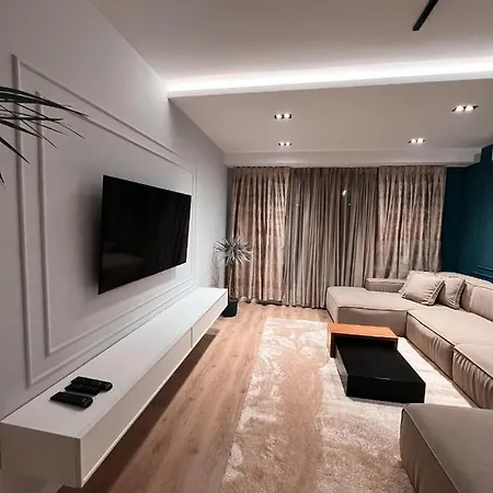 Διαμέρισμα Aia &