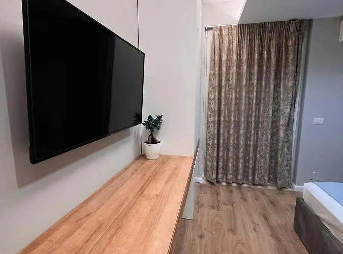 Apartment Aia & Tirana