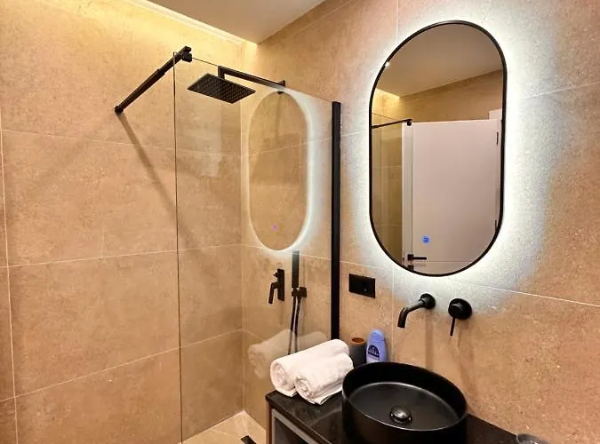 Aia & Apartment Tirana